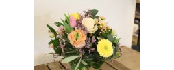 Blumenstrauß bunt pastell